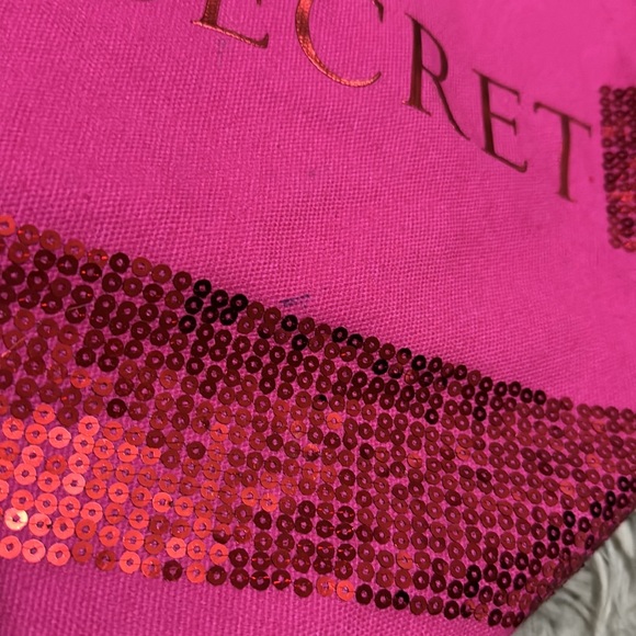 Victoria’s Secret Tote-Pink with Red Sequins-Canvas-Open Top-Guc - Picture 13 of 16